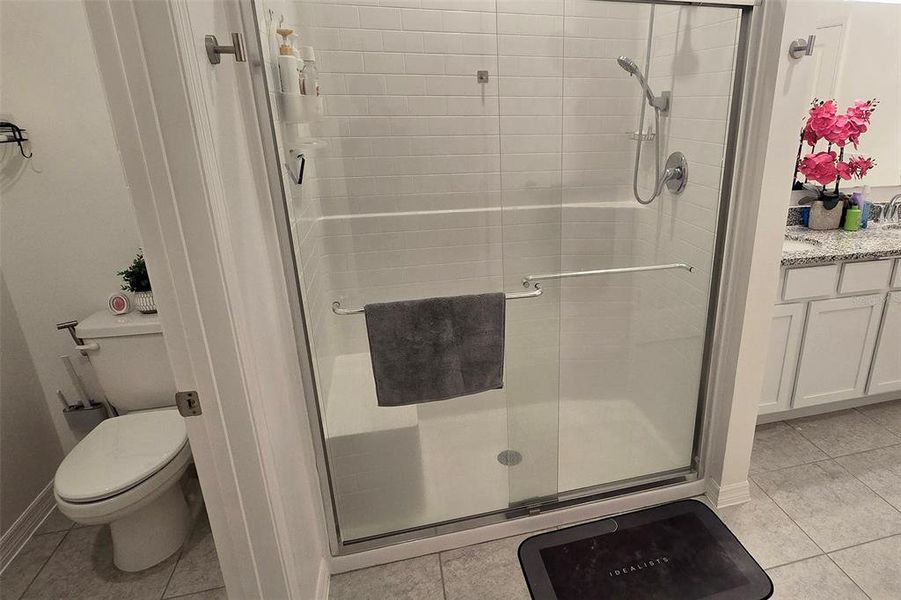 Furnished interior view inside a new home in Hammock Reserve, Haines City (Image 12). Furnished interior view inside a new home in Hammock Reserve, Haines City (Image 12).