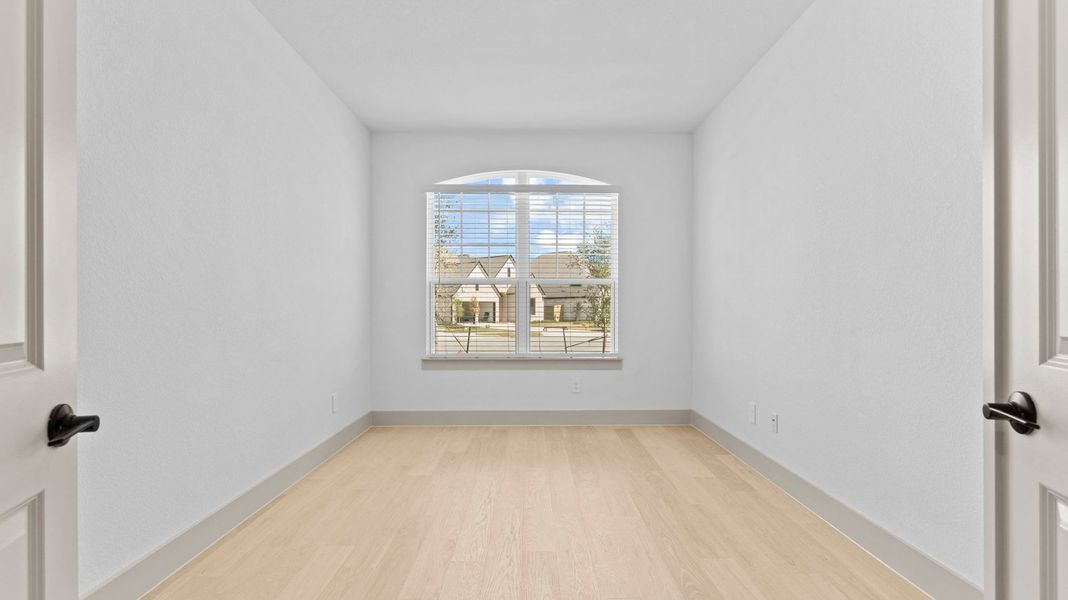 Representative unfurnished interior of a home built from the Cardinale by D.R. Horton in Westland Ranch 60' Homesites, League City (Image 23). Representative unfurnished interior of a home built from the Cardinale by D.R. Horton in Westland Ranch 60' Homesites, League City (Image 23).