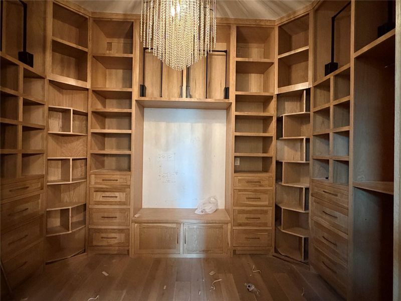 Main closet in white oak Main closet in white oak
