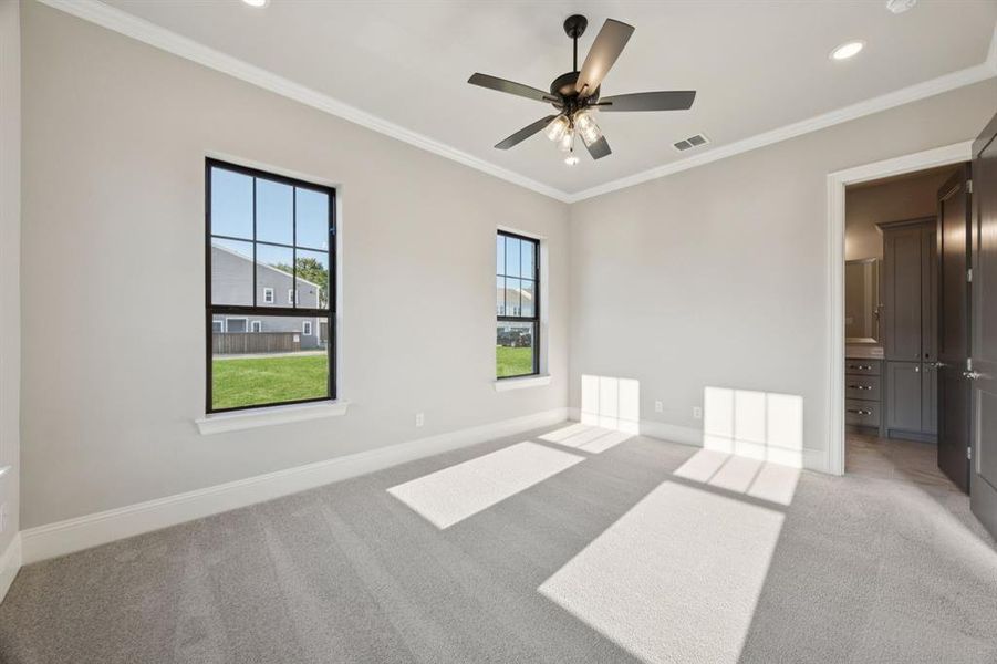 Spacious, unfurnished interior of a new home in Parkland, Fort Worth (Image 23).