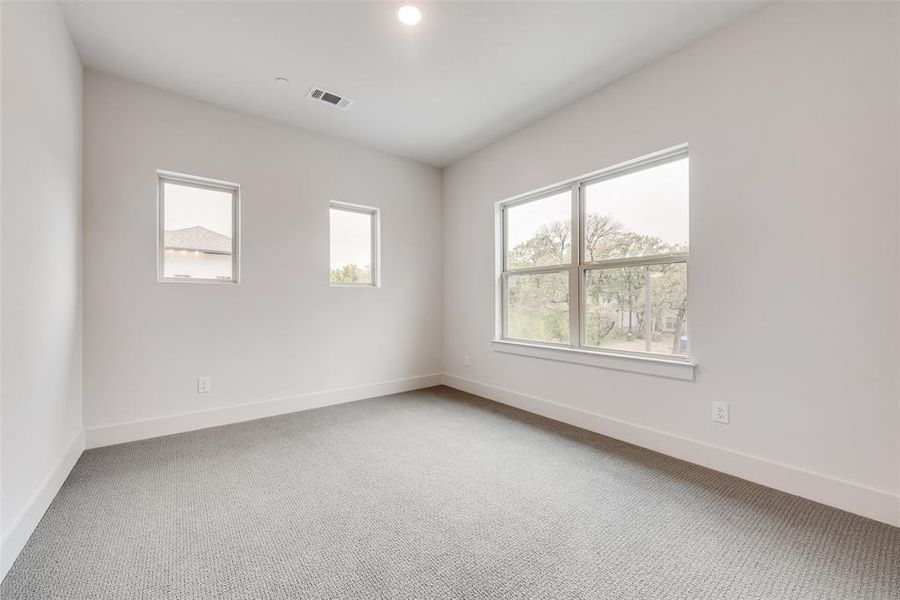 Spacious, unfurnished interior of a new home in , Lake Dallas (Image 17). Spacious, unfurnished interior of a new home in , Lake Dallas (Image 17).