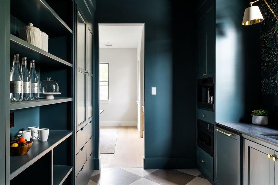 Furnished interior view inside a new home in , Dallas (Image 5).