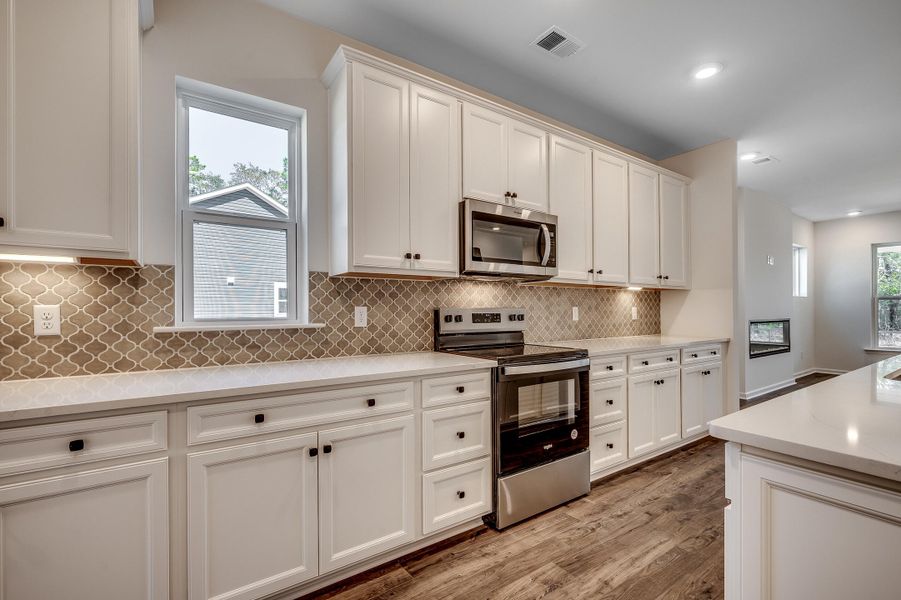 Furnished interior view inside a new home in The Oaks, Goose Creek (Image 5).