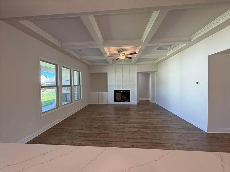 Spacious, unfurnished interior of a new home in , Jefferson (Image 35).