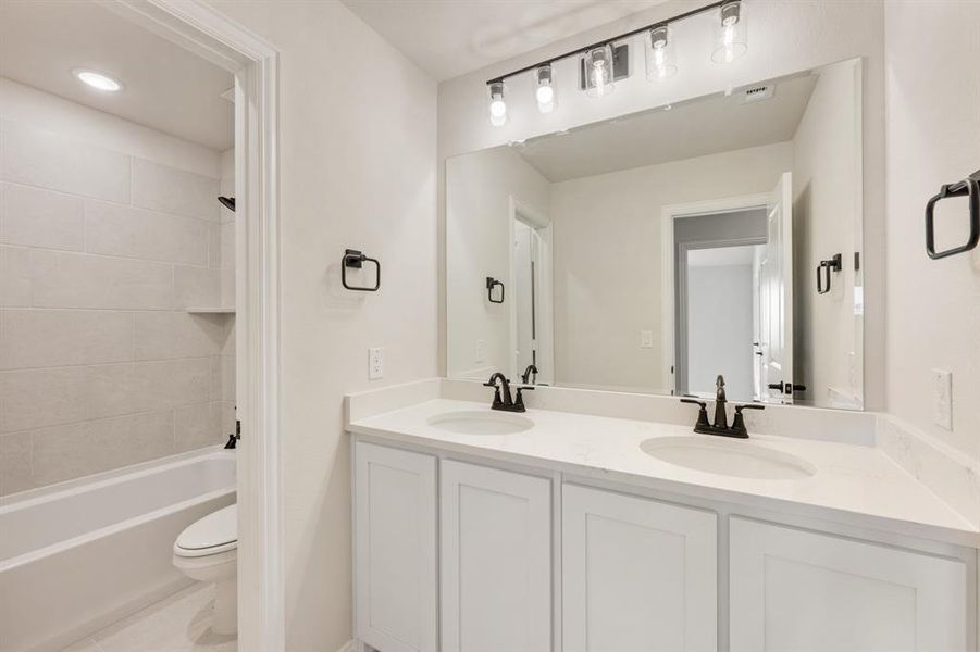 Image 38 of a home in Meadow Vista 60-65. Image 38 of a home in Meadow Vista 60-65.