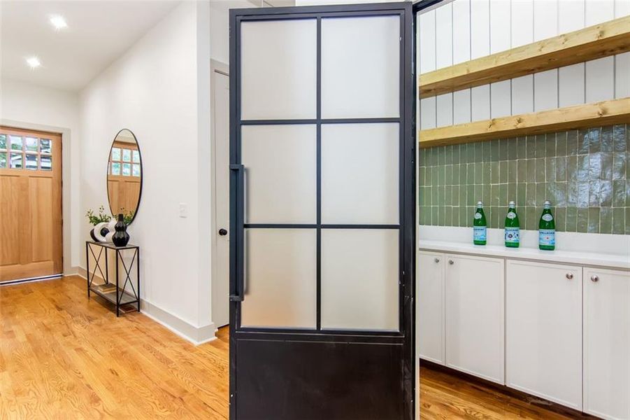 Furnished interior view inside a new home in , Atlanta (Image 9).