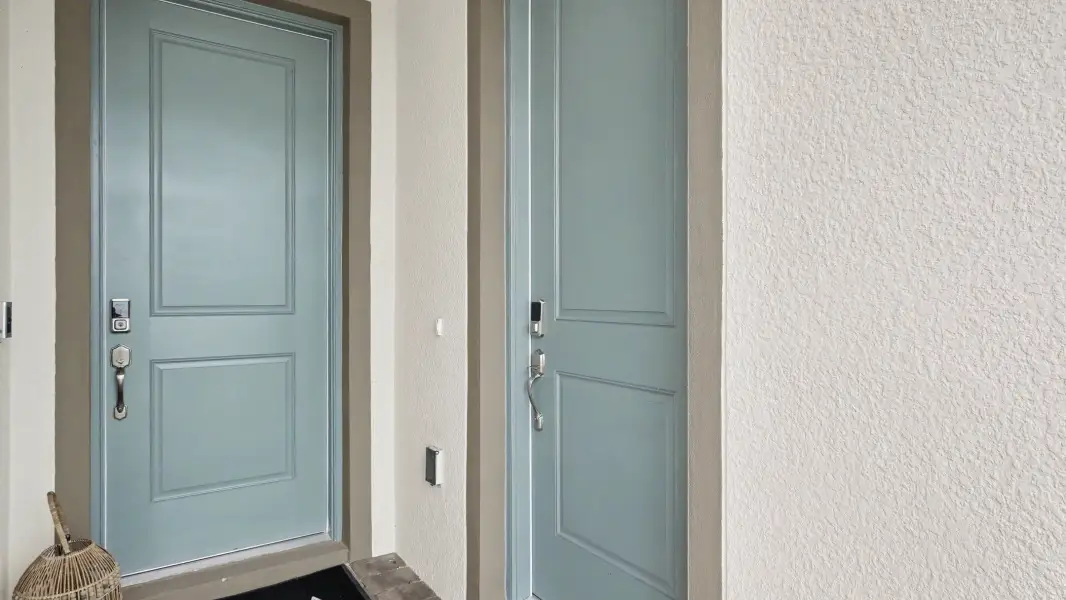 Representative exterior details of a home built from the Sheffield by Maronda Homes in Palm Coast, Palm Coast (Image 3).