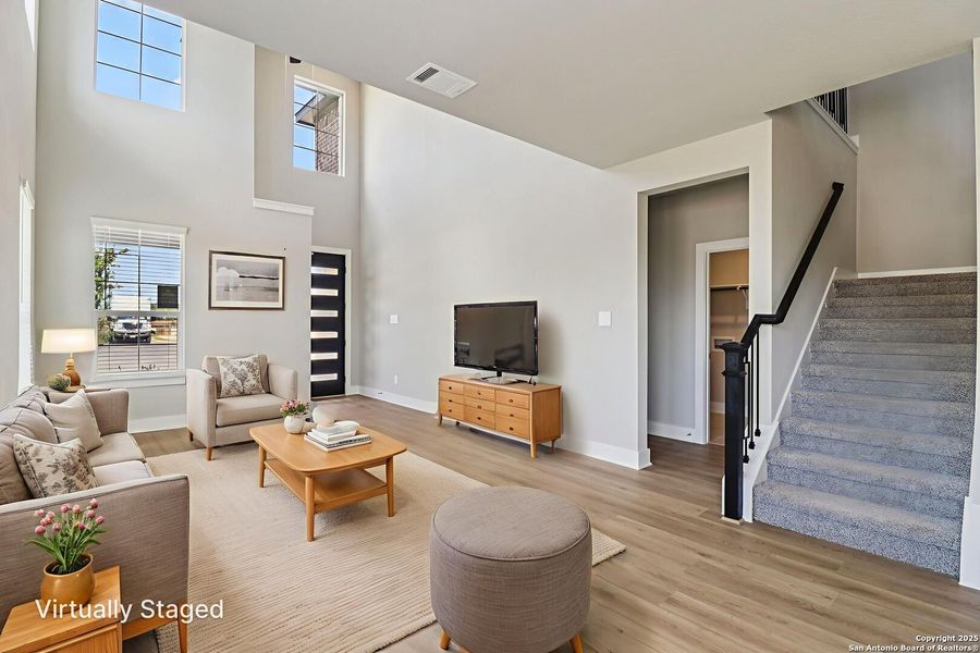 Furnished interior view inside a new home in Carmel Ranch, Schertz (Image 11). Furnished interior view inside a new home in Carmel Ranch, Schertz (Image 11).