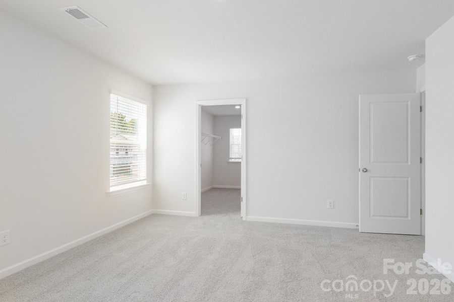 Spacious, unfurnished interior of a new home in Fergus Crossing, York (Image 36). Spacious, unfurnished interior of a new home in Fergus Crossing, York (Image 36).