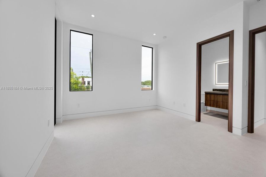 Spacious, unfurnished interior of a new home in , Miami (Image 20). Spacious, unfurnished interior of a new home in , Miami (Image 20).