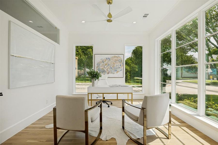 Furnished interior view inside a new home in , Dallas (Image 12).