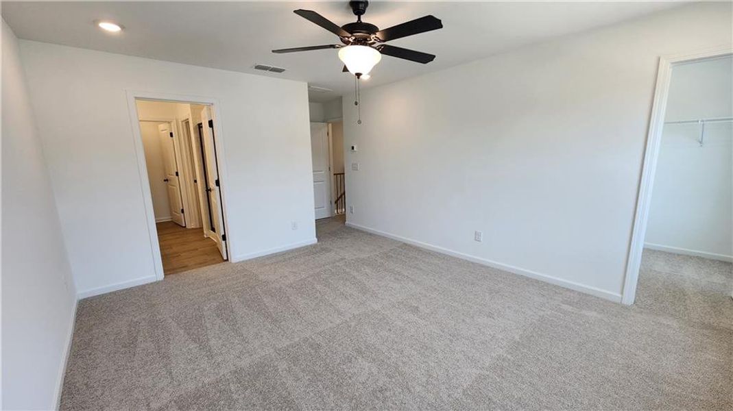 Spacious, unfurnished interior of a new home in The Estates at Casteel, Bethlehem (Image 23). Spacious, unfurnished interior of a new home in The Estates at Casteel, Bethlehem (Image 23).