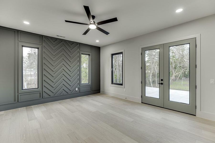 Spacious, unfurnished interior of a new home in , Buford (Image 51).