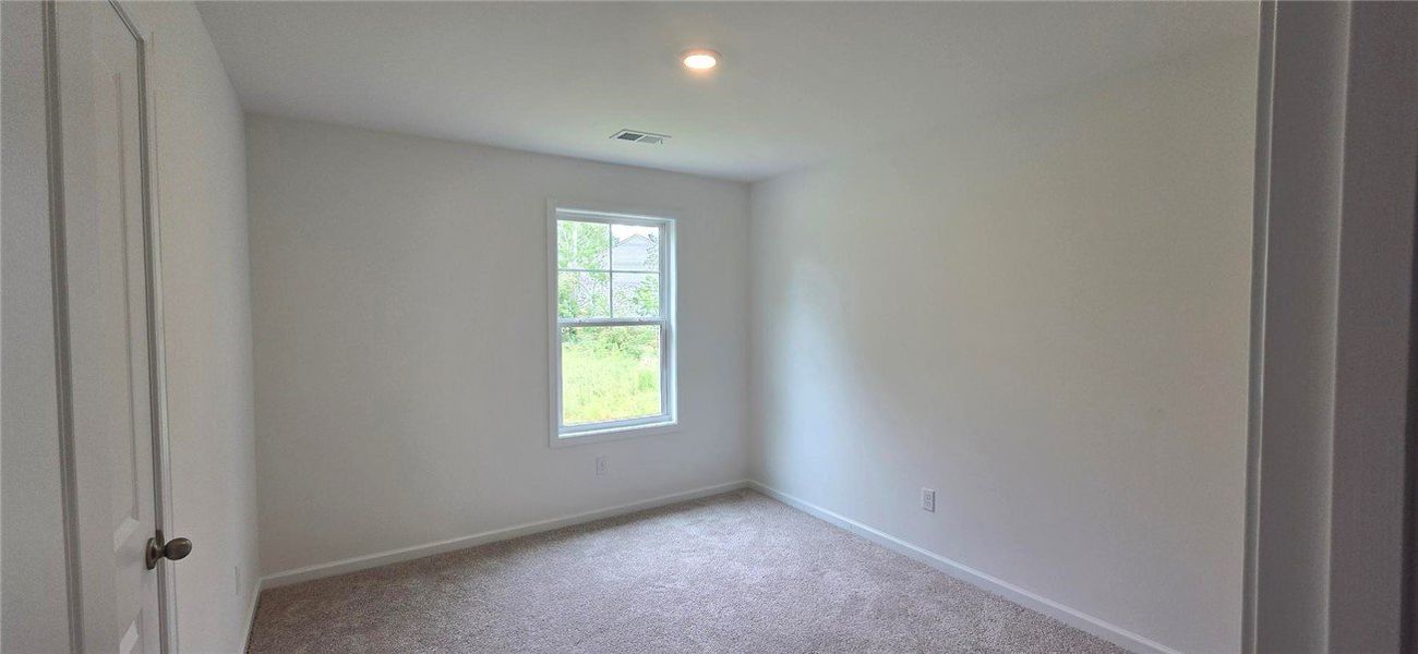 Spacious, unfurnished interior of a new home in Brownstone Park, Easley (Image 15). Spacious, unfurnished interior of a new home in Brownstone Park, Easley (Image 15).