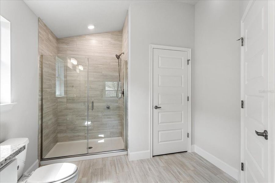 Furnished interior view inside a new home in Abbey Glen, Dade City (Image 30).