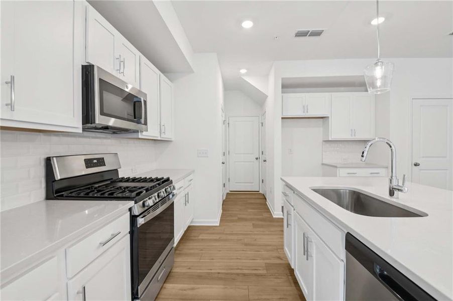 Furnished interior view inside a new home in Laurelwood, Douglasville (Image 5).