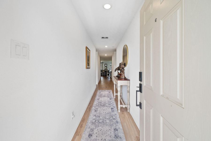 Image 21 of a home in Sterling Point at Baytown Crossings: Watermill Collection. Image 21 of a home in Sterling Point at Baytown Crossings: Watermill Collection.