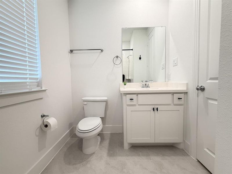 Furnished interior view inside a new home in Cottages of Celina, Celina (Image 12).