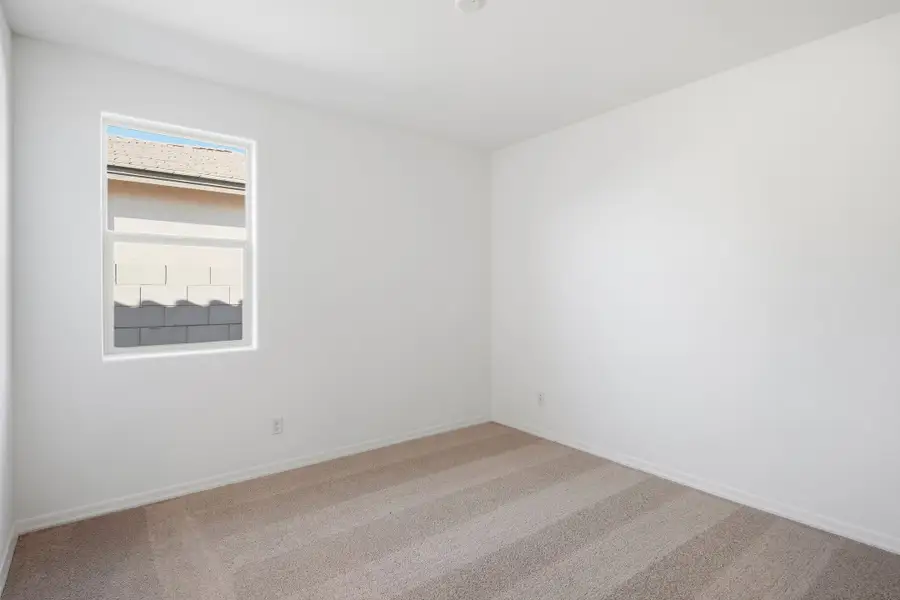 Spacious, unfurnished interior of a new home in Marbella at Windrose, Waddell (Image 44). Spacious, unfurnished interior of a new home in Marbella at Windrose, Waddell (Image 44).