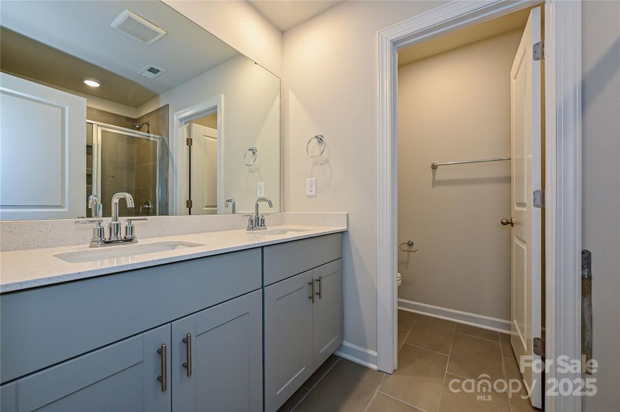 Furnished interior view inside a new home in Galloway Ridge, Charlotte (Image 4).