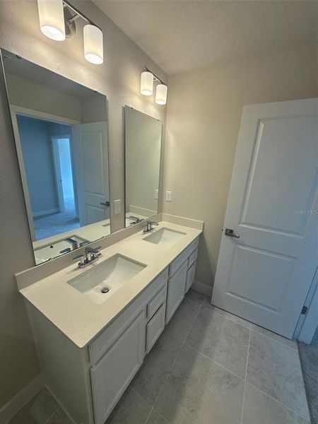 Furnished interior view inside a new home in , Davenport (Image 2). Furnished interior view inside a new home in , Davenport (Image 2).