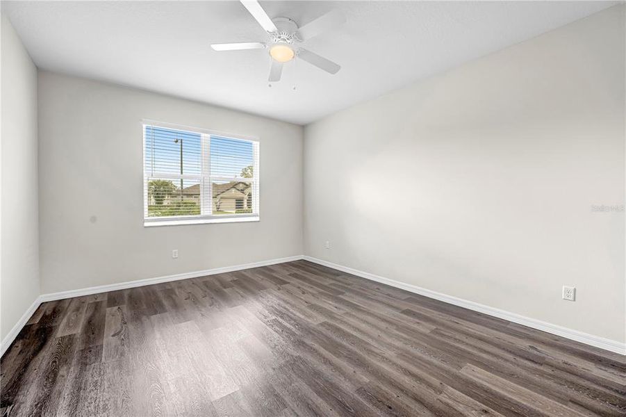 Spacious, unfurnished interior of a new home in , Weeki Wachee (Image 36).