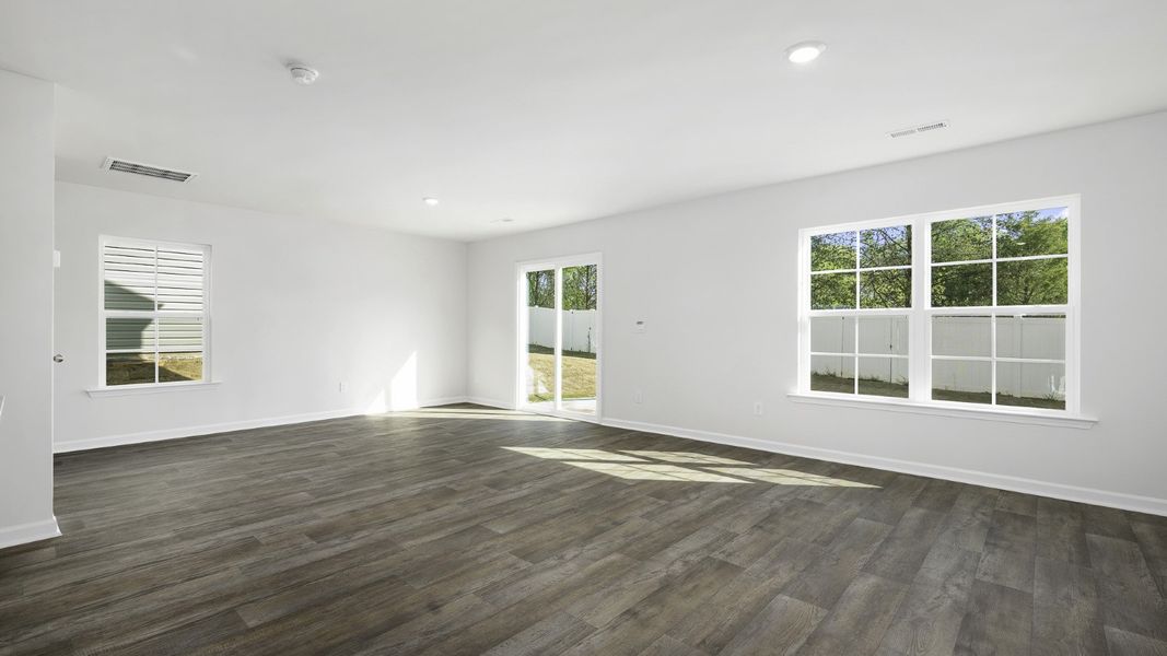 Spacious, unfurnished interior of a new home in Hunter Hill, Rocky Mount (Image 12).