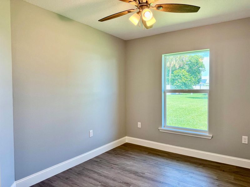 Spacious, unfurnished interior of a new home in , Okeechobee (Image 13).