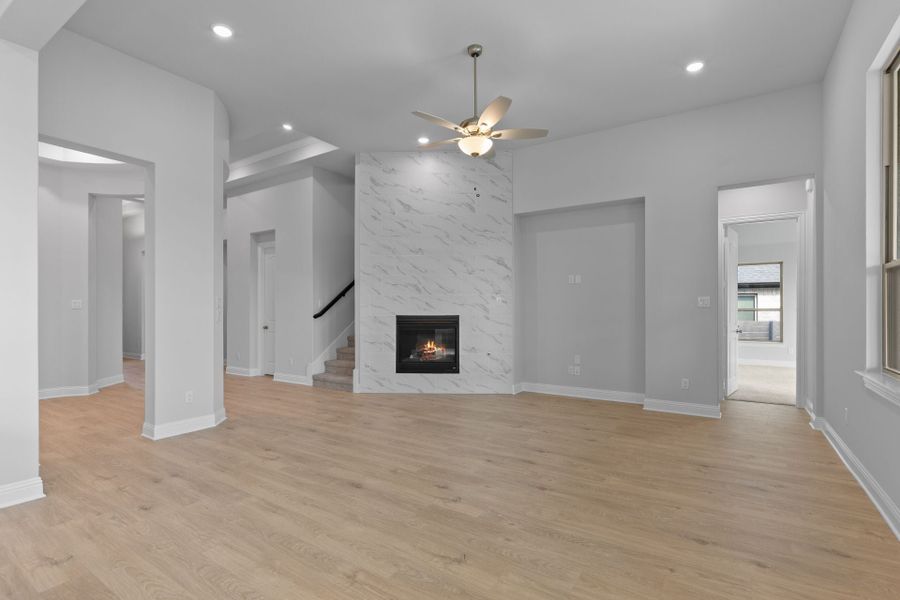 4br New Home in McKinney, TX.  - Slide 18