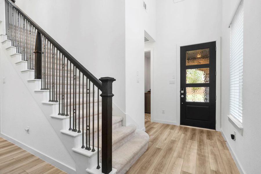 Alternate view of front door Alternate view of front door