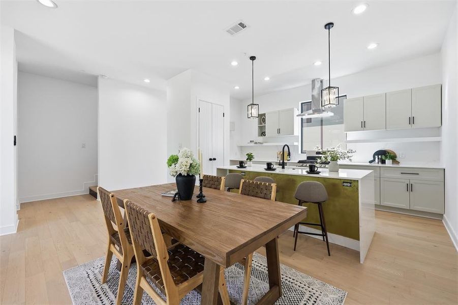 Furnished interior view inside a new home in , Dallas (Image 8).