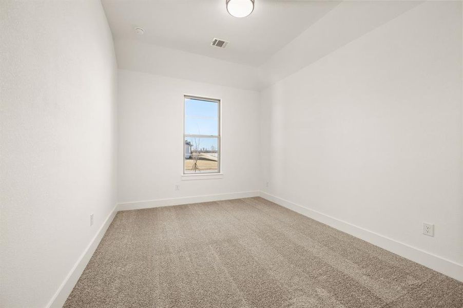 Spacious, unfurnished interior of a new home in Parks of Aledo, Aledo (Image 32).