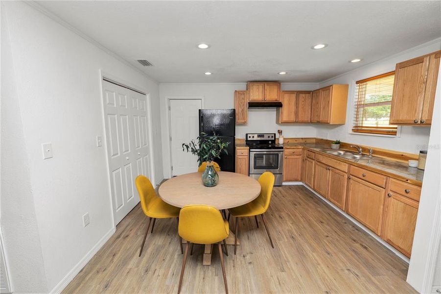 Furnished interior view inside a new home in , Lakeland (Image 13). Furnished interior view inside a new home in , Lakeland (Image 13).