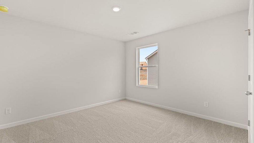 Spacious, unfurnished interior of a new home in Parkside at Carter Grove, Cartersville (Image 25).