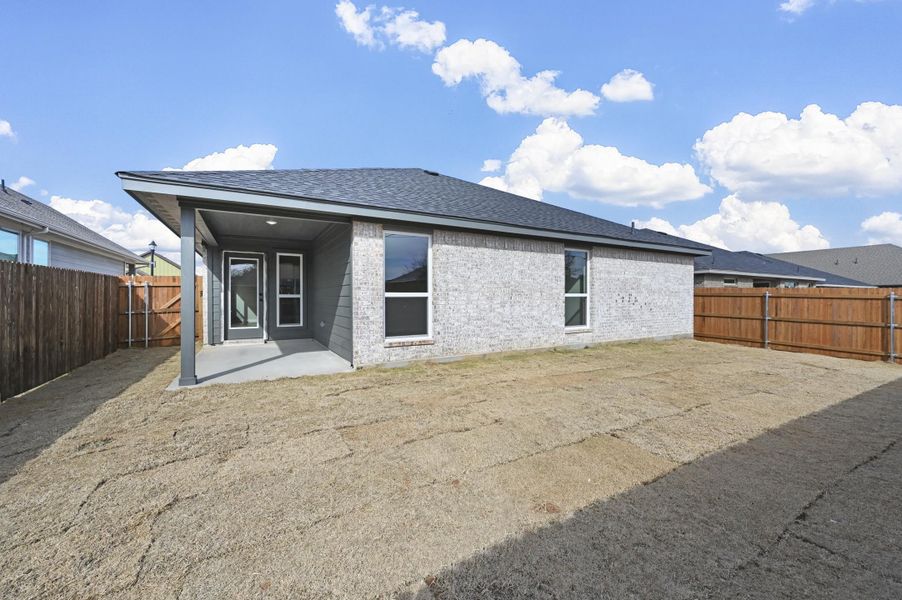 Representative exterior details of a home built from the Hanover by Cheldan Homes in Craftsmen's Corner, Cleburne (Image 2).