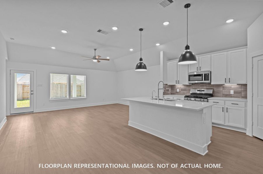 Image 19 of a home in Moran Ranch. Image 19 of a home in Moran Ranch.