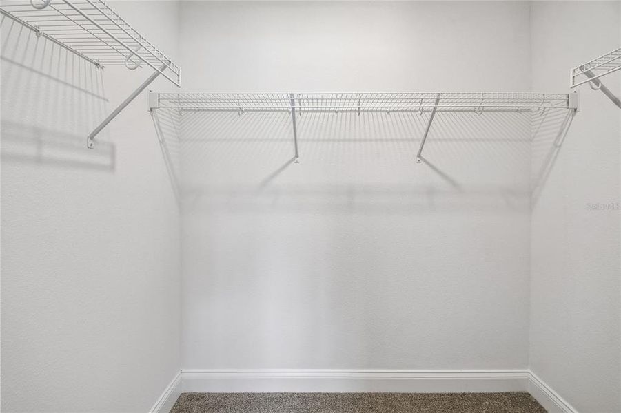 Spacious, unfurnished interior of a new home in Vdara, Orlando (Image 35).