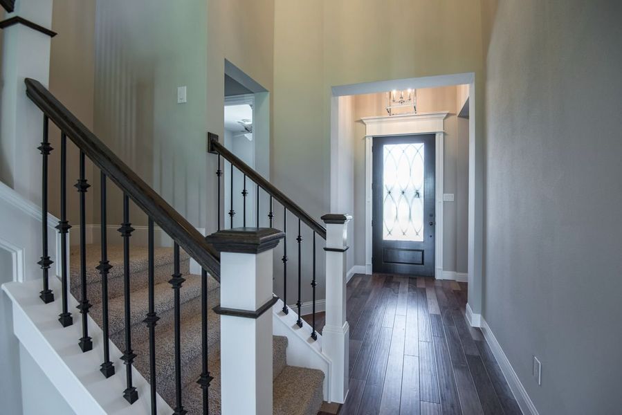 Representative furnished interior of a home built from the Washington II by Windmiller Custom Homes in The Highlands, Northlake (Image 13). Representative furnished interior of a home built from the Washington II by Windmiller Custom Homes in The Highlands, Northlake (Image 13).