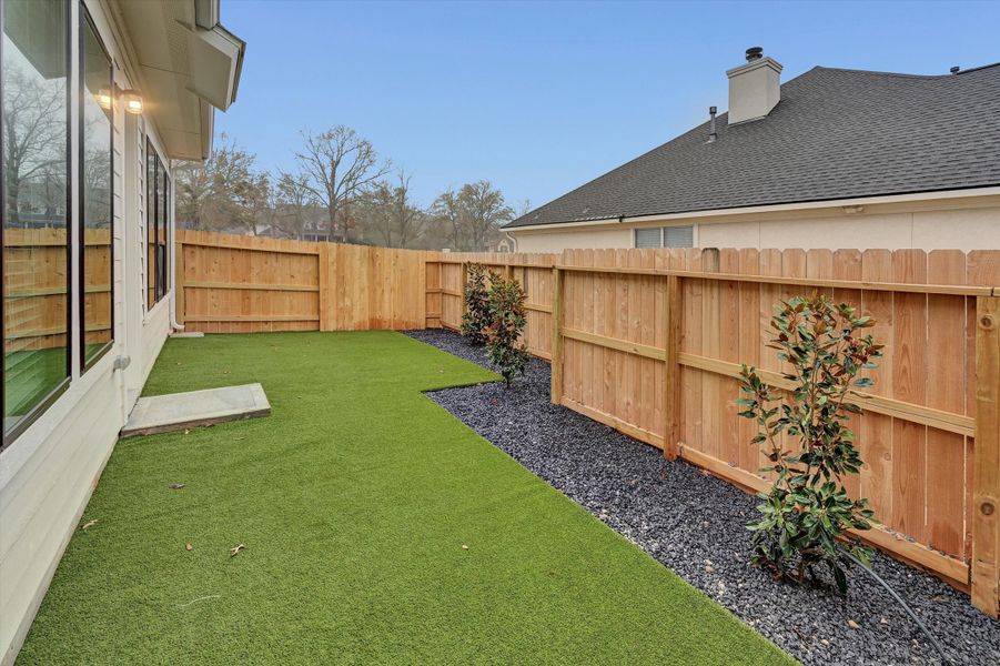 Exterior details and patio area of a home in Summer Place  35', Montgomery (Image 32).