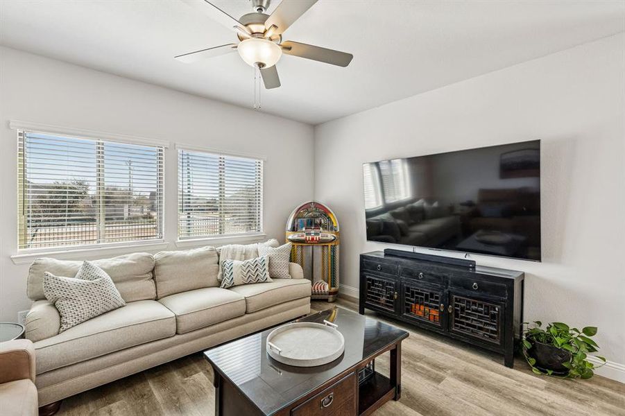 Furnished interior view inside a new home in , Wylie (Image 15).