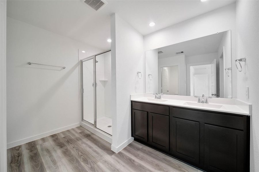 Furnished interior view inside a new home in City Gate, Houston (Image 11).