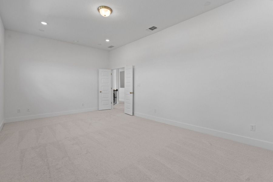 5br New Home in Liberty Hill, TX.  - Slide 31