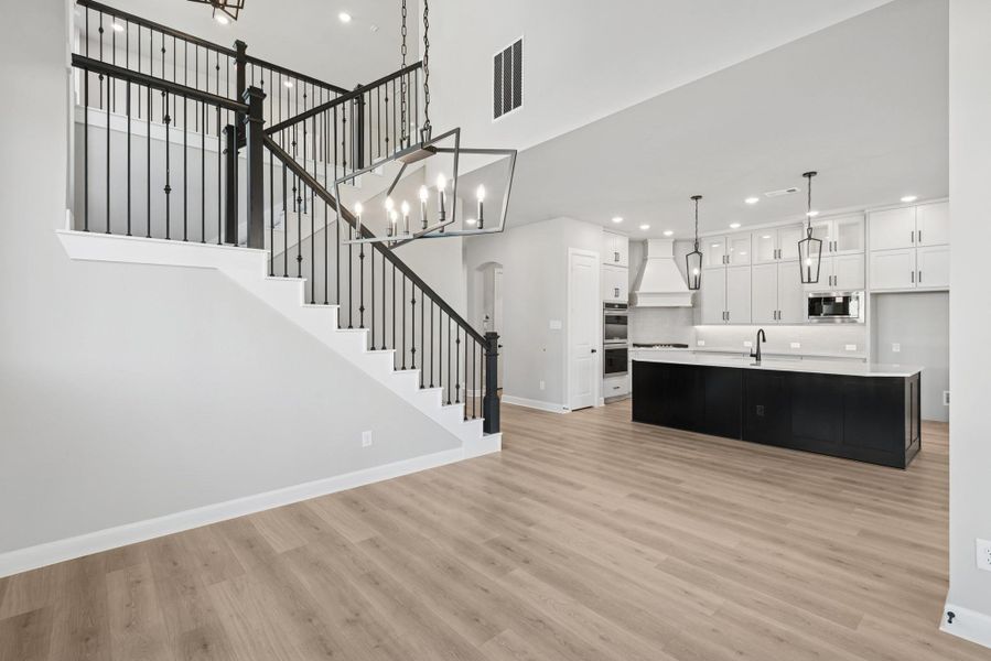 Spacious, unfurnished interior of a new home in Grand Central Park 55' Homesites, Conroe (Image 22). Spacious, unfurnished interior of a new home in Grand Central Park 55' Homesites, Conroe (Image 22).