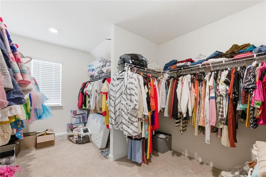 Close-up of interior finishes inside a home in Water Oak Estates, Lawrenceville (Image 20).