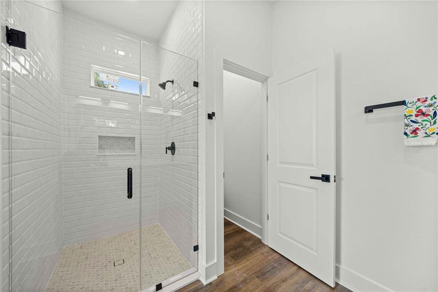 Image 50 of a home in .