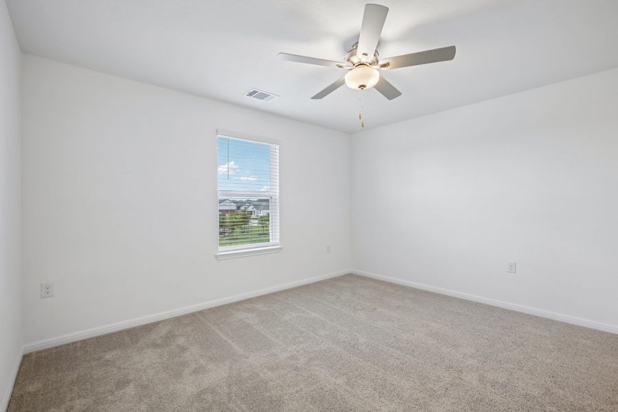 Spacious, unfurnished interior of a new home in Lisso, Pflugerville (Image 35).