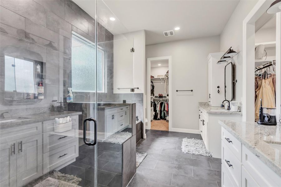 Furnished interior view inside a new home in , Cleveland (Image 25). Furnished interior view inside a new home in , Cleveland (Image 25).