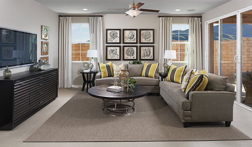 Fleming-JAX-Family Room (Ocean Terrace)