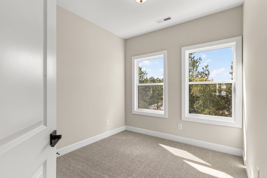 695 Bandon Alley, Cary, NC.  - Slide 32