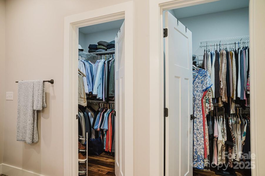 Image 43 of a home in . Image 43 of a home in .